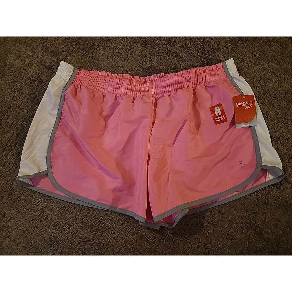 Danskin Now Women's Athletic Pink & White Loose Fit Short Size XL (16-18) NWT